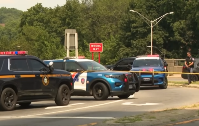 Woman Found Dead in Vehicle on Cross County Parkway - The American Retiree